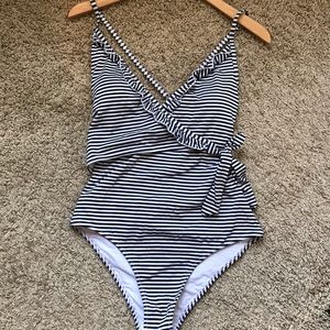 Cupshe Navy & White Striped One-Piece Swimsuit